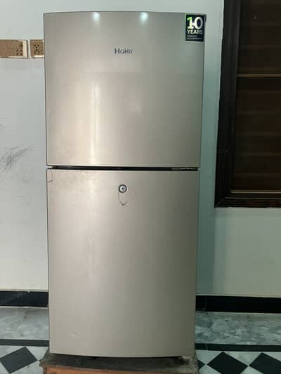 Haier 8 cubic feet refrigerator