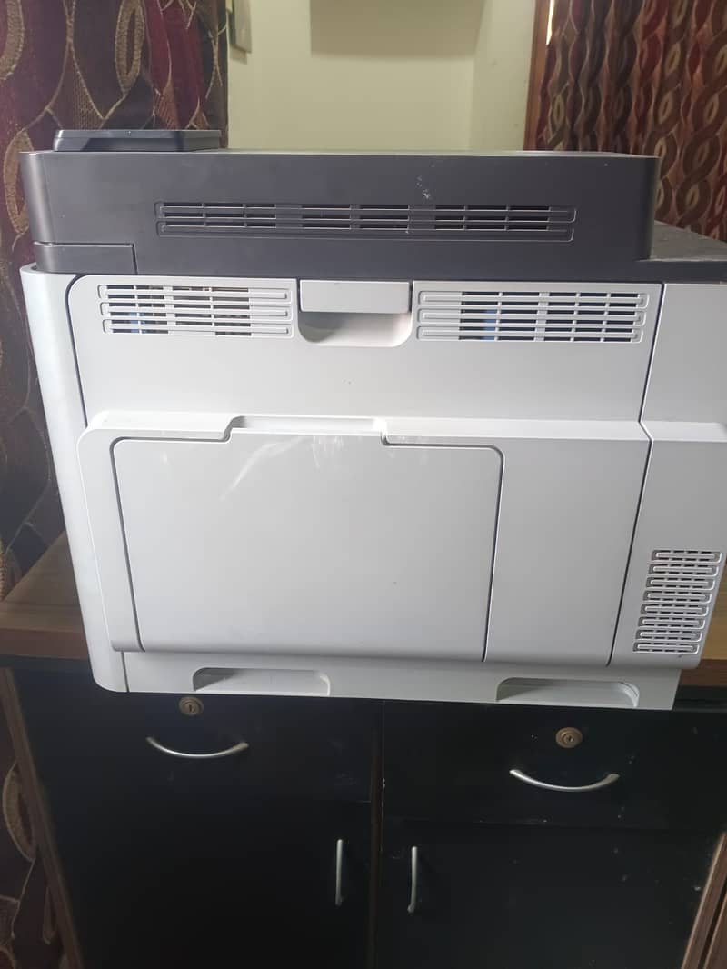 Good condition printer 3