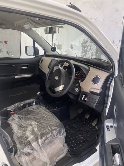 Suzuki Wagon R 2025