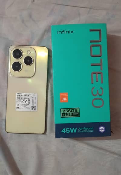 Infinix Hot 40 with box and charger 8+8 GB Ram 256 GB Storage