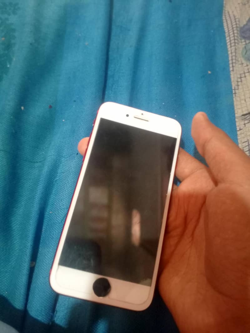 Apple iPhone 7 1