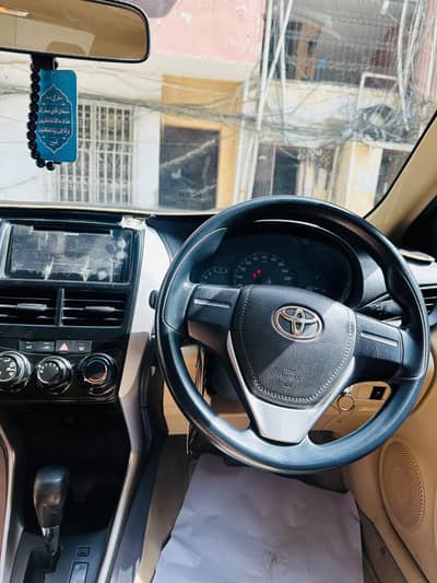 Toyota Yaris GLI 1.3