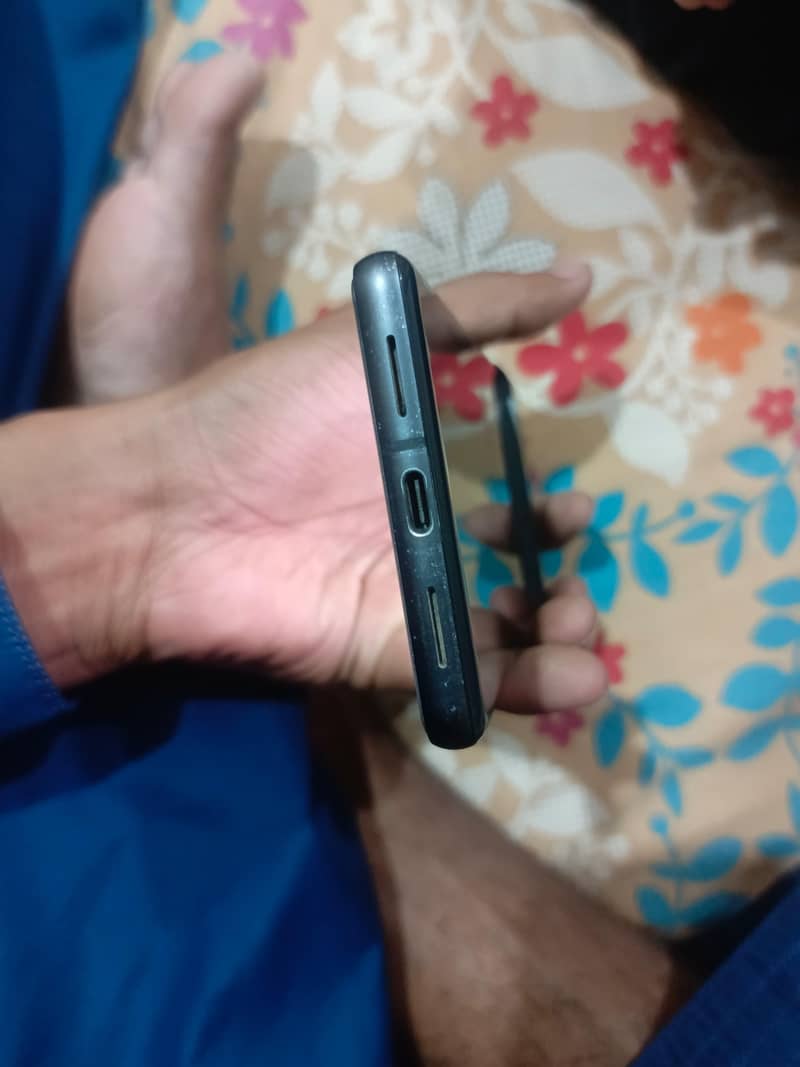 Google Pixel 7 3