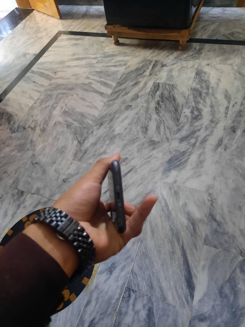 iphone 11 3