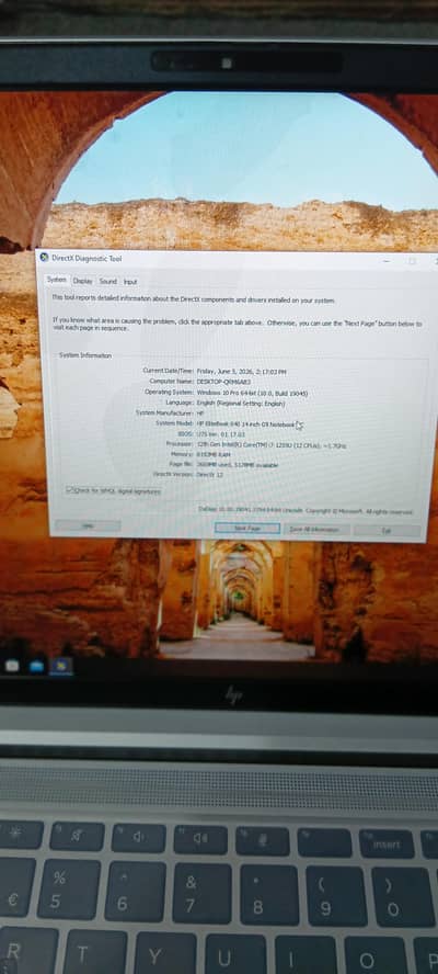 HP EliteBook 640 14 inch G9 with locl hp box