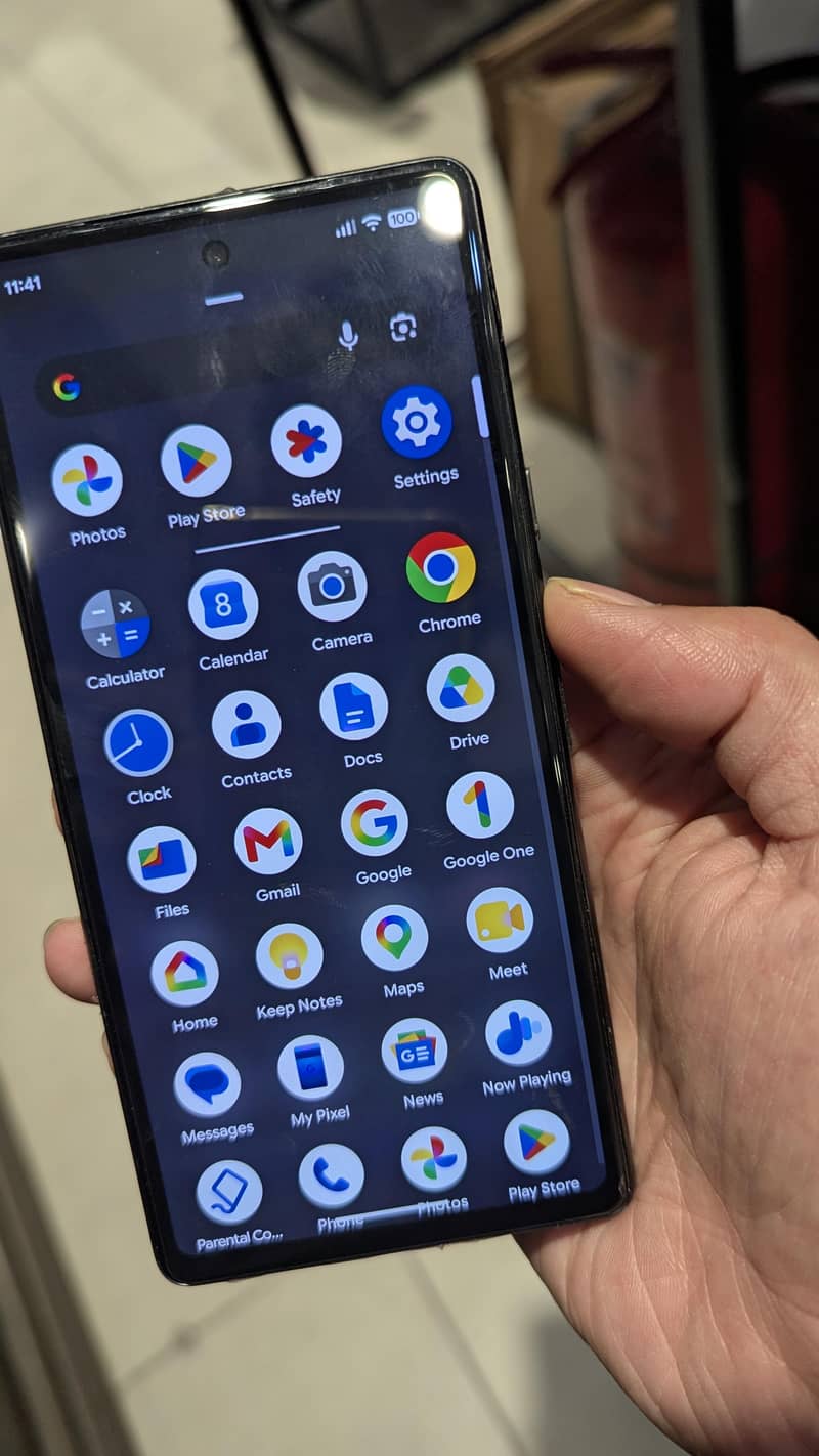 Google Pixel 7a 2