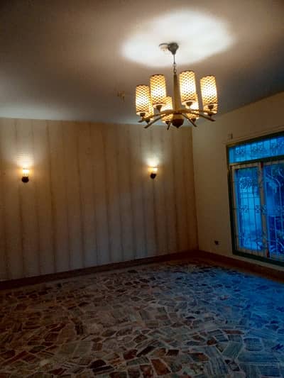 Idyllic Upper Portion Available In Gulshan-e-Iqbal - Block 4 For rent
