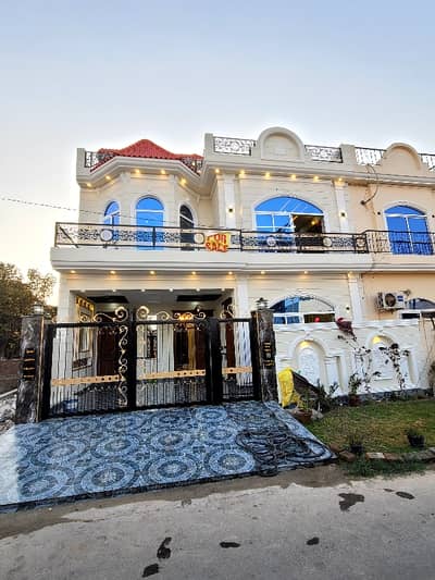 6 Marla Very Main Location House For Sale on Worthy Location in Hamid Block
