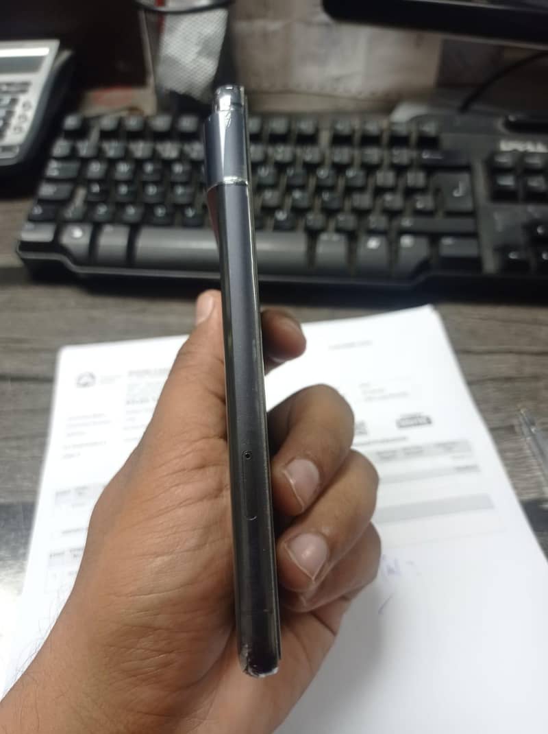 Google Pixel 8 3