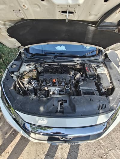 Honda Civic X Oriel 2016