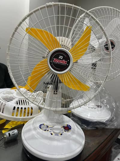 Rechargeable fan