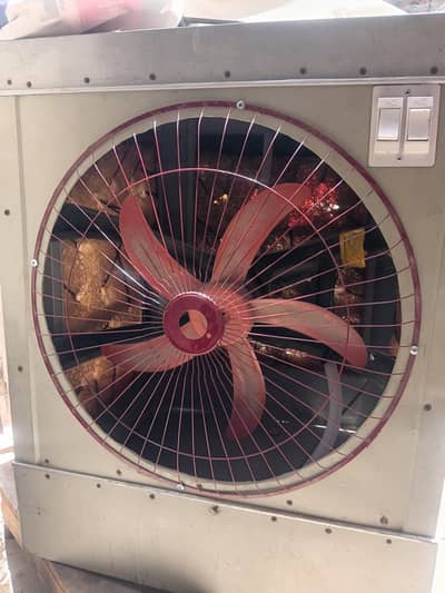 Cooler sale  with solar wire