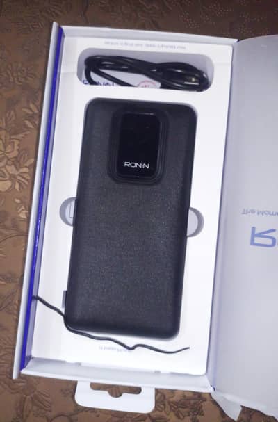 Ronin Power Bank 20,000 mah Ronin Revive-4025