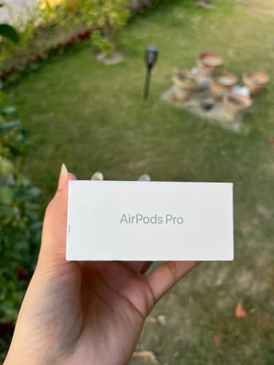 Apple Airpods Pro 3 (Original) Brand New & Sealed in discounted price