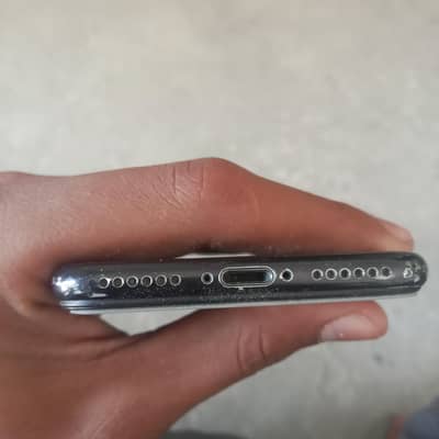 Apple iPhone 7