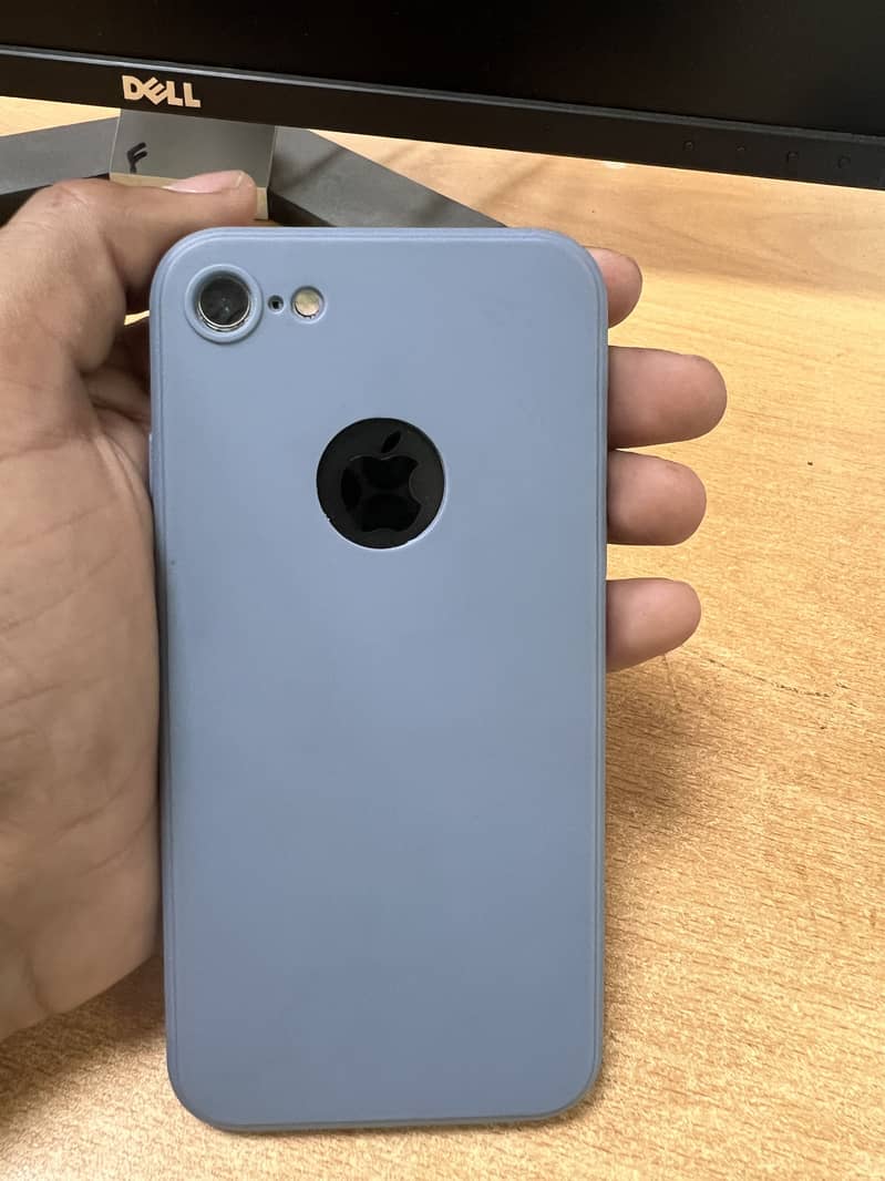 Apple iPhone 7 5