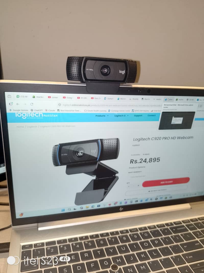 Logitech C920 Webcam 0