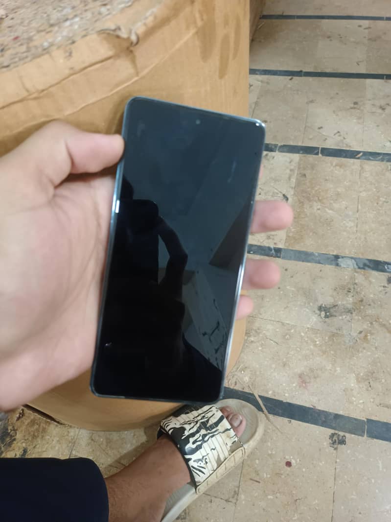 Tecno CAMON 20 2