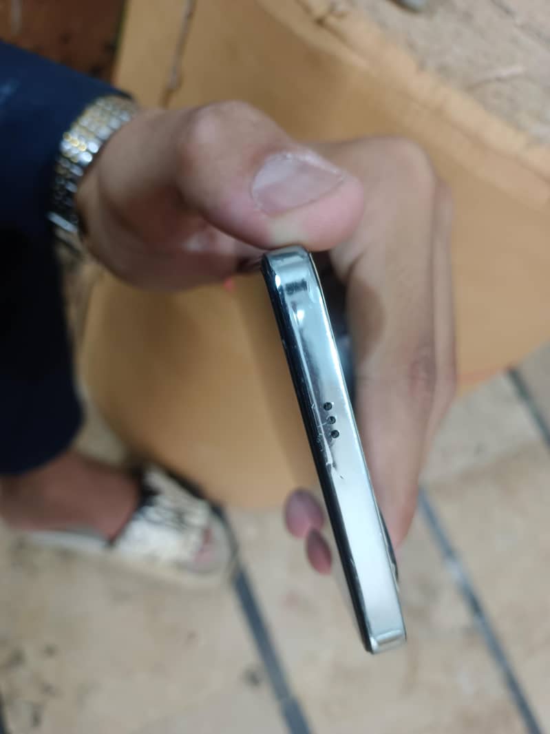 Tecno CAMON 20 4