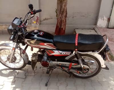 Crown lifan 20 model Urgent For Sale