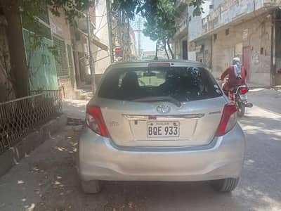 Toyota Vitz 2011