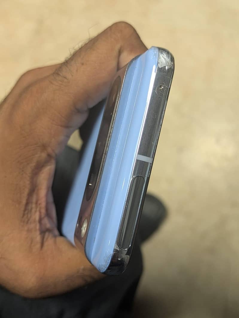 Google Pixel 8 Pro 4