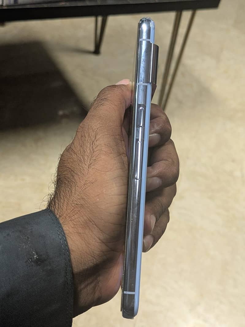 Google Pixel 8 Pro 6