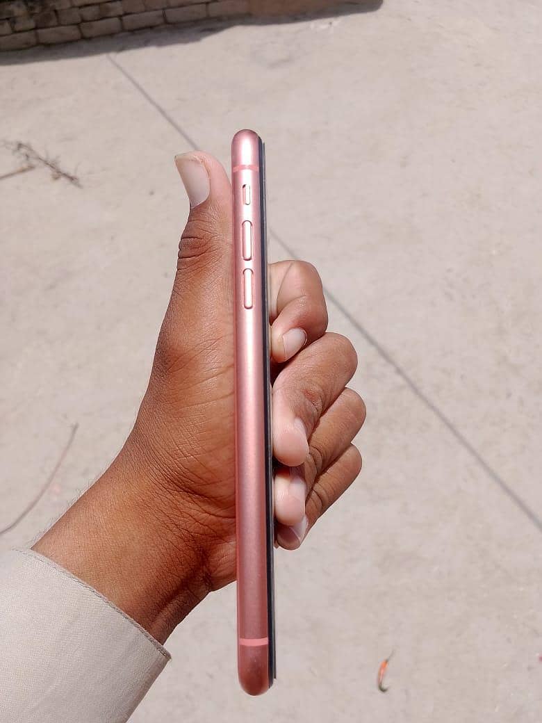Apple iPhone XR 3
