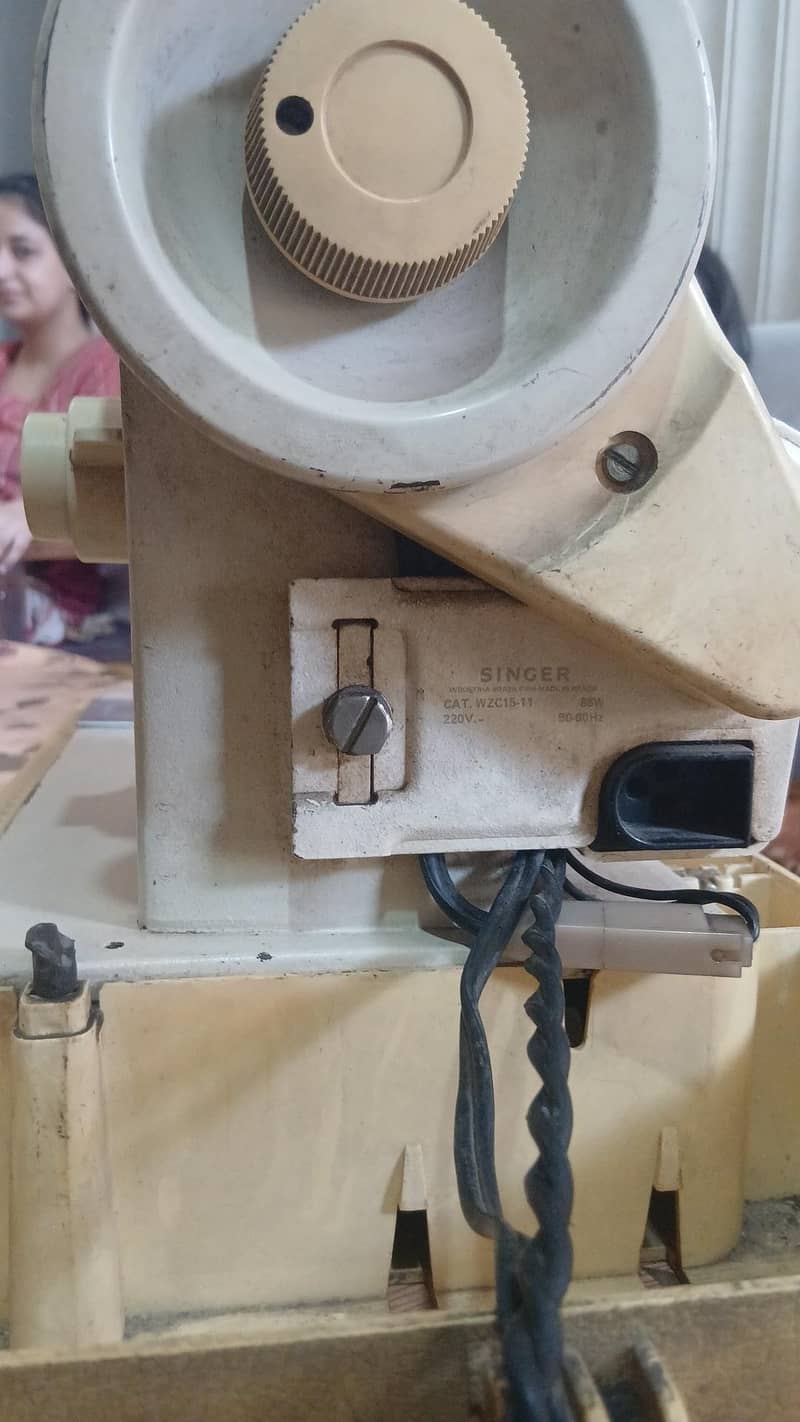 singer sewing machine 3