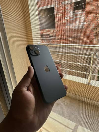 Apple iPhone 13 10/10 bypassed