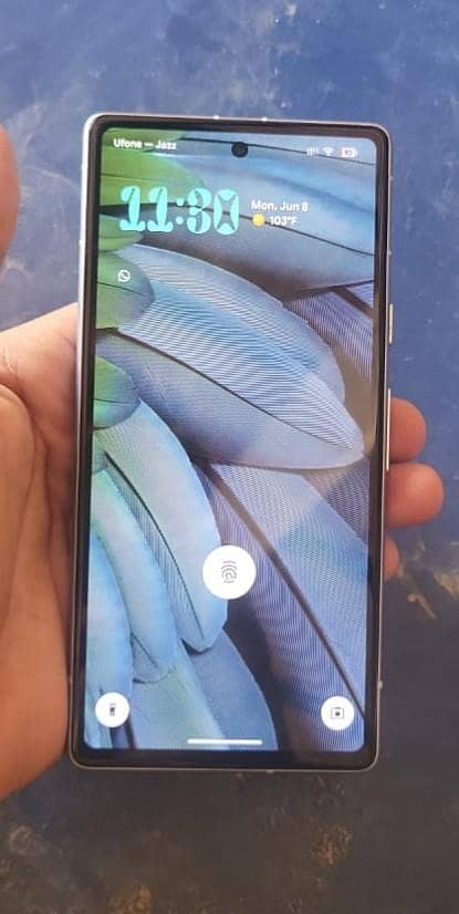 Google Pixel 7a 1