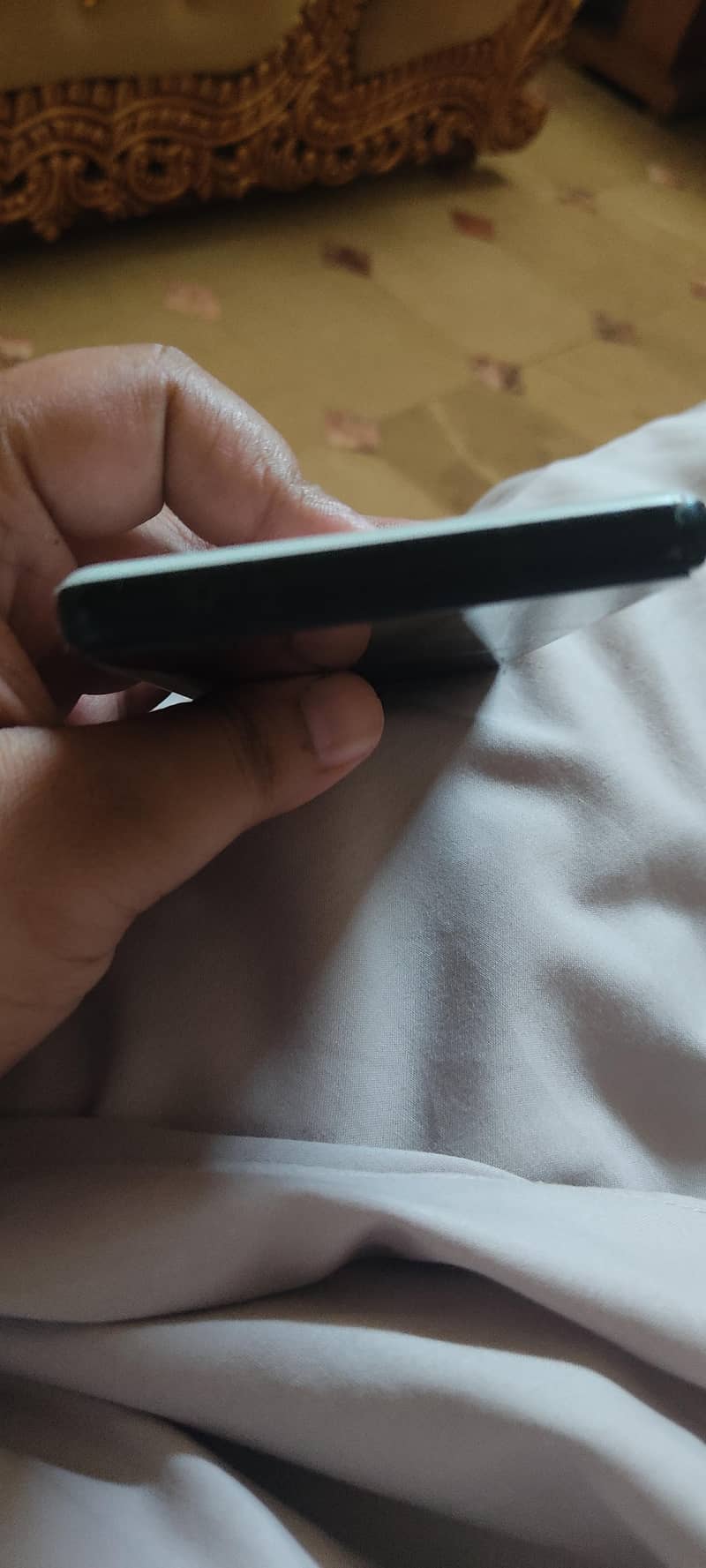 Google Pixel 6a 1