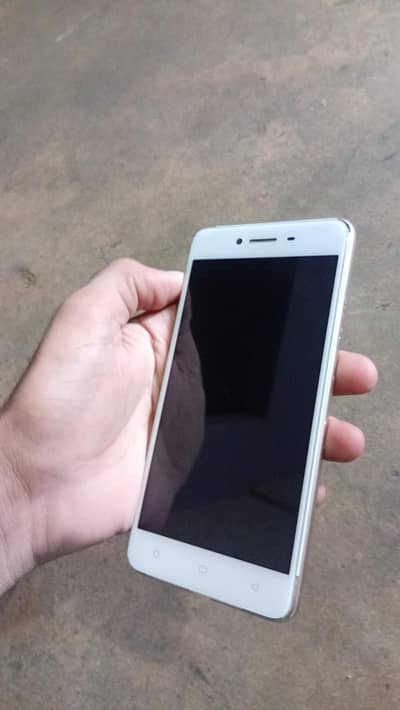 OPPO A37