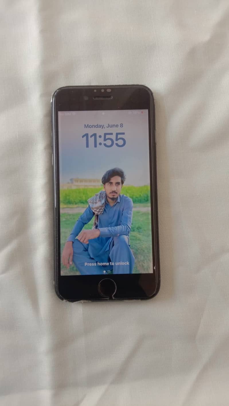 Apple iPhone SE 4