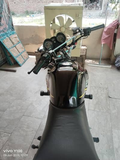 YBR 125G