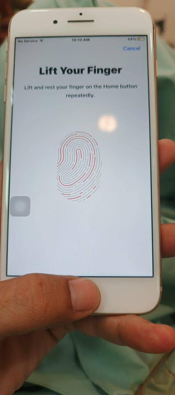 Apple iPhone 8 Plus 6