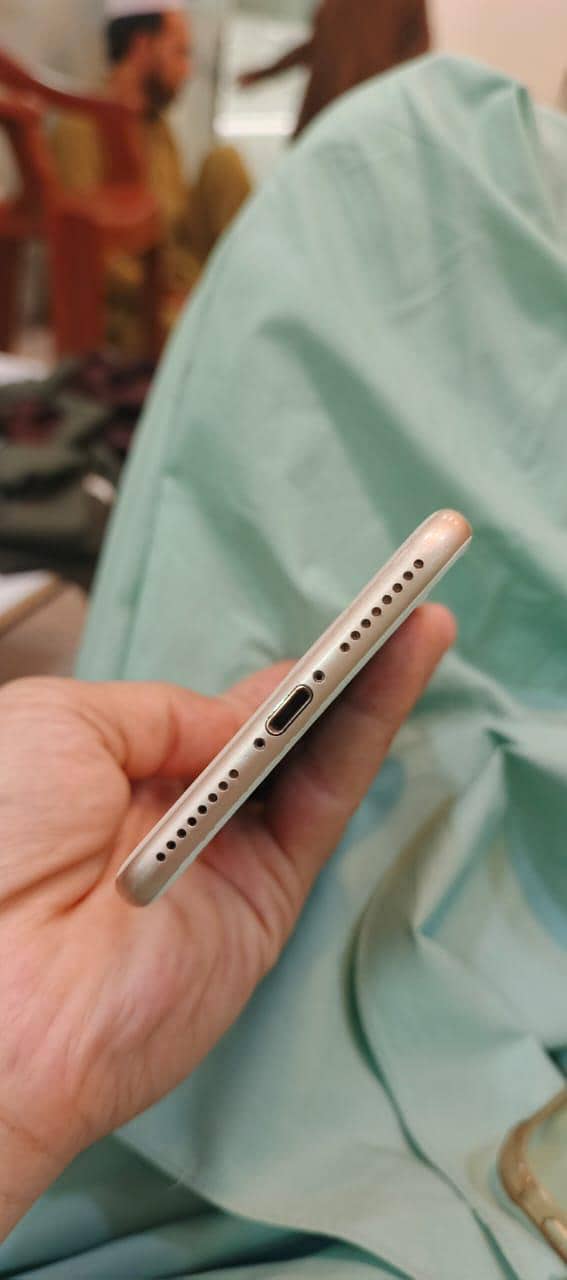 Apple iPhone 8 Plus 8