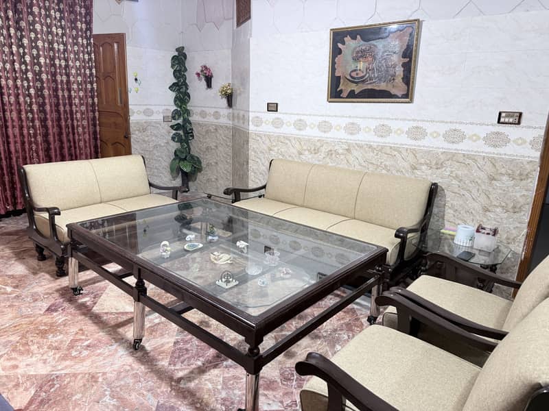 Shahi Dinning table 3