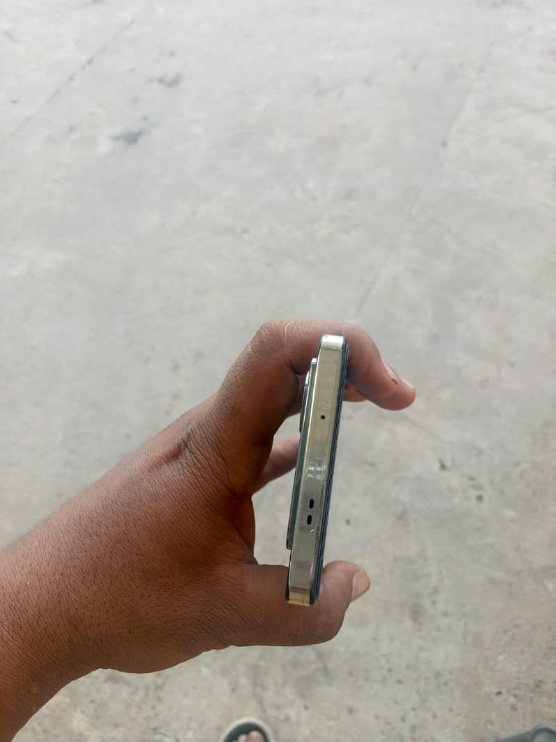 Infinix Note 40 3
