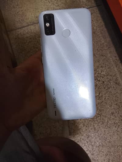 Tecno spark go