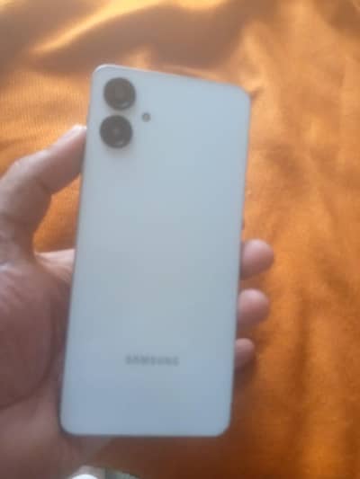Samsung Mobile A06