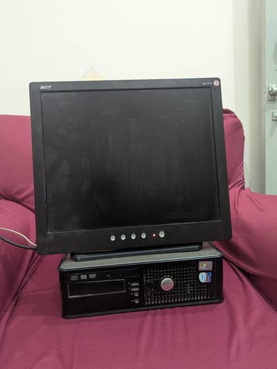 Dell Desktop PC + 17" LCD Monitor for Sale