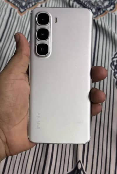 Infinix hot 60 pro plus