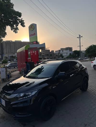 Honda Vezel Z Sensing