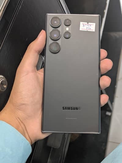 Samsung s23 Ultra 8/256 official pta only phone screen dot