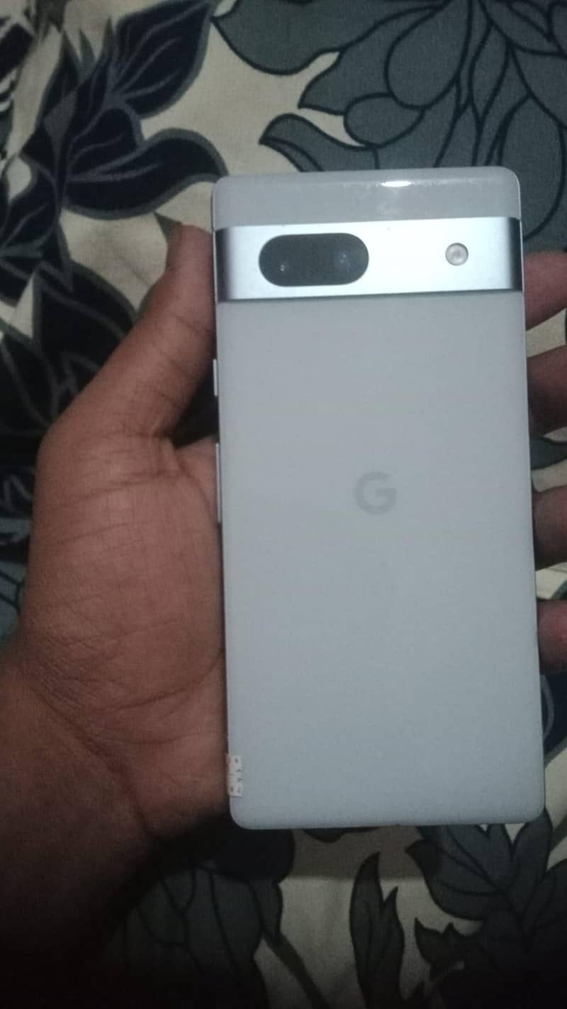 Google Pixel 7a 4