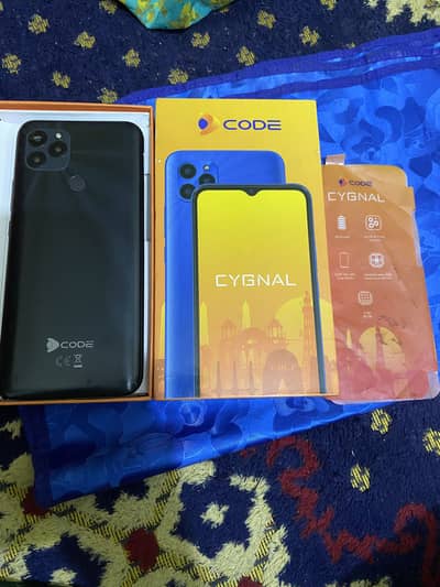 Dcode Cygnal 3/32GB complete box PTA officel Aproved Orignal panal