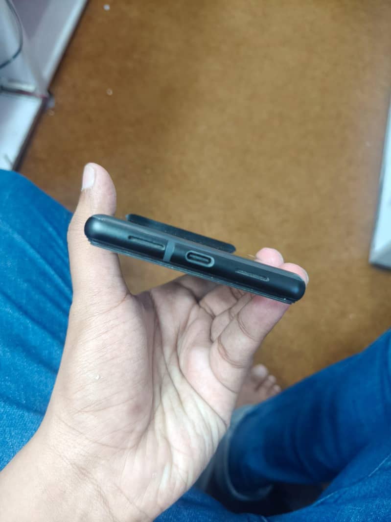 Google Pixel 6 9