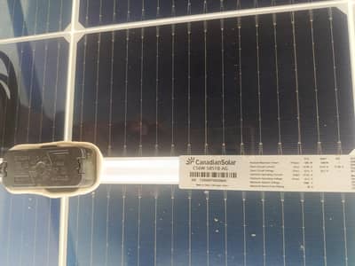 Canadian Bifacial 2 Pannels 585 Watts