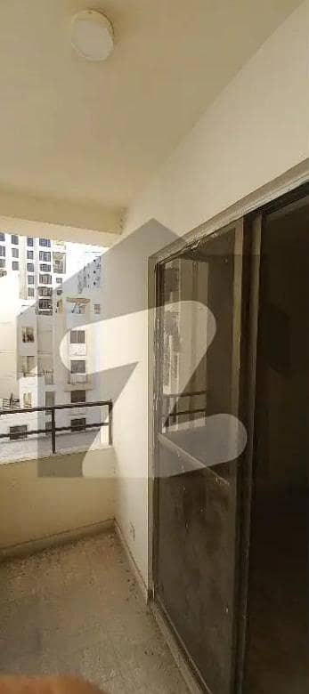 FALAKNAZ DYNASTY, 2 BED DD, Prime Location Apartment Available for Rent